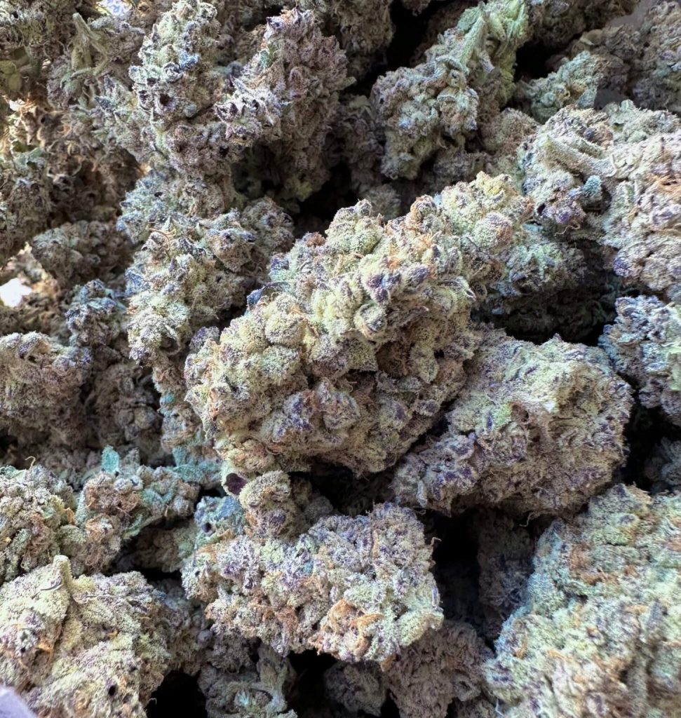 Delta 8 Flower
